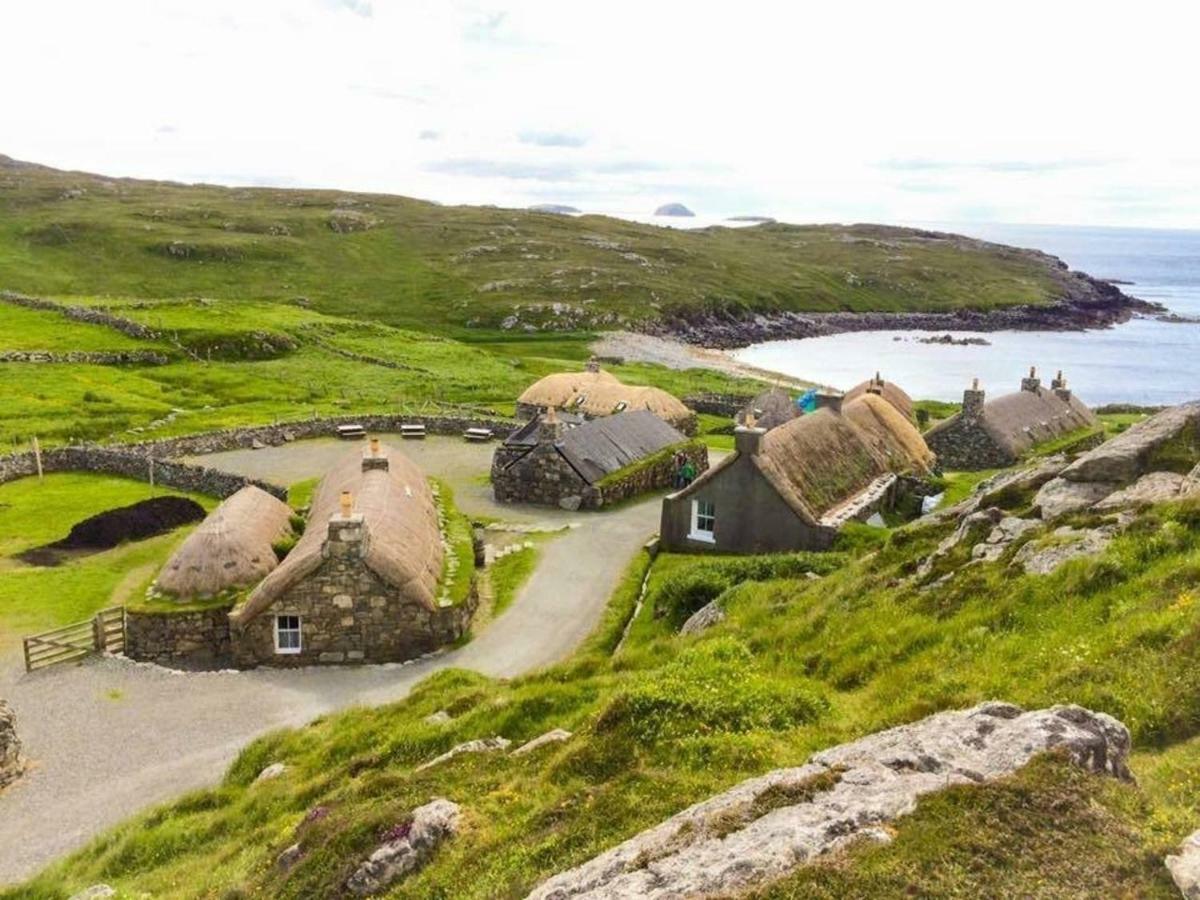 Stornoway Self Catering Apartment Ngoại thất bức ảnh